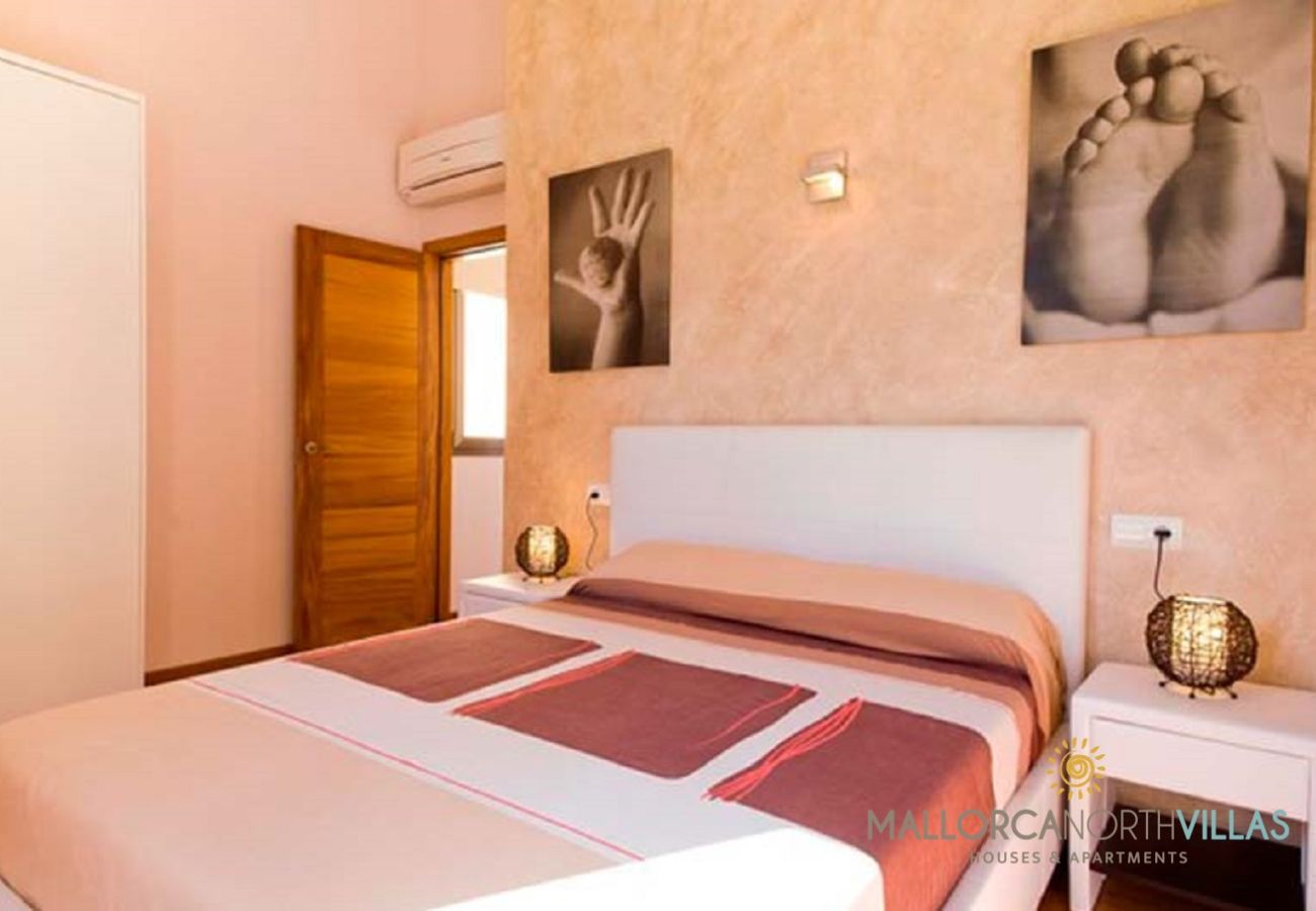 Villa en Platja de Muro - Villa Mediterranean: Moderno Refugio Familiar a Pa Villa en Platja de Muro - Villa Mediterranean: Moderno Refugio Familiar a Pa