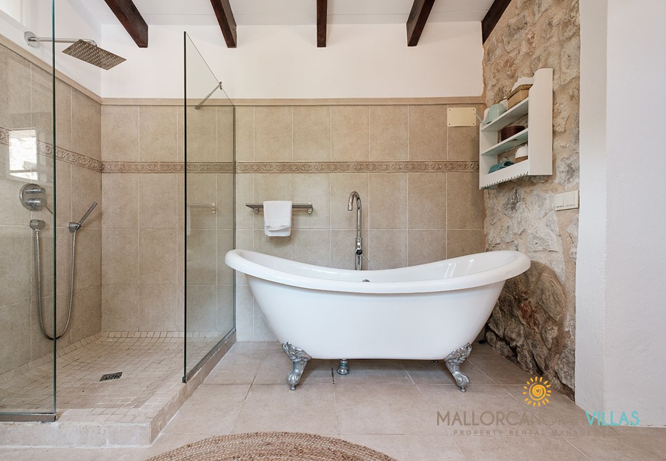 Villa en Calvià - Villa Can Ros: encanto rural con jardín y piscina Villa en Calvià - Villa Can Ros: encanto rural con jardín y piscina