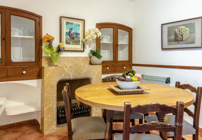 Ferienhaus in Pollensa - Casa Joana Acogedora Casa de Pueblo con Terraza Ferienhaus in Pollensa - Casa Joana Acogedora Casa de Pueblo con Terraza