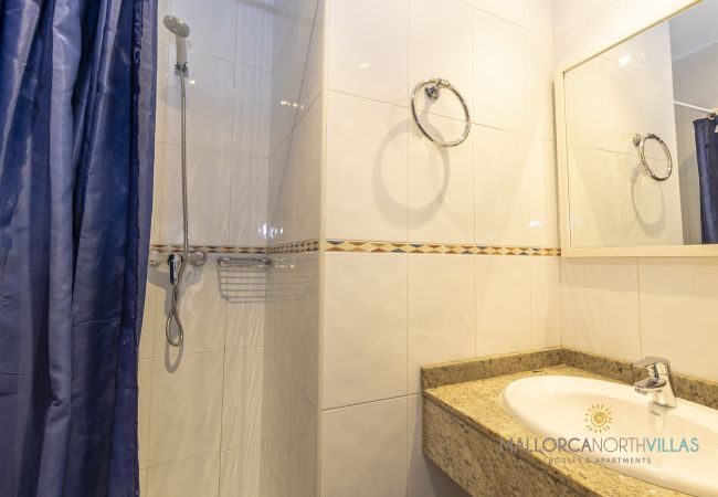 Ferienwohnung in Port de Pollença - Apartamento Voramar I: Primera Línea en Pine Walk Ferienwohnung in Port de Pollença - Apartamento Voramar I: Primera Línea en Pine Walk
