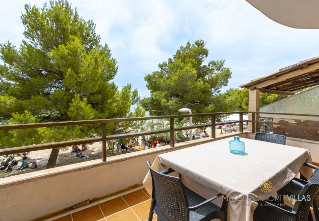 Ferienwohnung in Port de Pollença - Apartamento Voramar I: Primera Línea en Pine Walk Ferienwohnung in Port de Pollença - Apartamento Voramar I: Primera Línea en Pine Walk