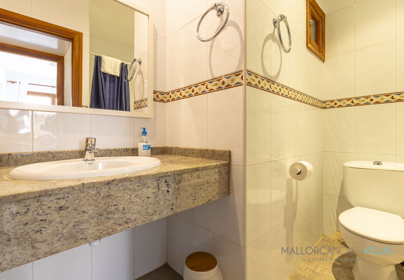 Ferienwohnung in Port de Pollença - Apartamento Voramar I: Primera Línea en Pine Walk Ferienwohnung in Port de Pollença - Apartamento Voramar I: Primera Línea en Pine Walk