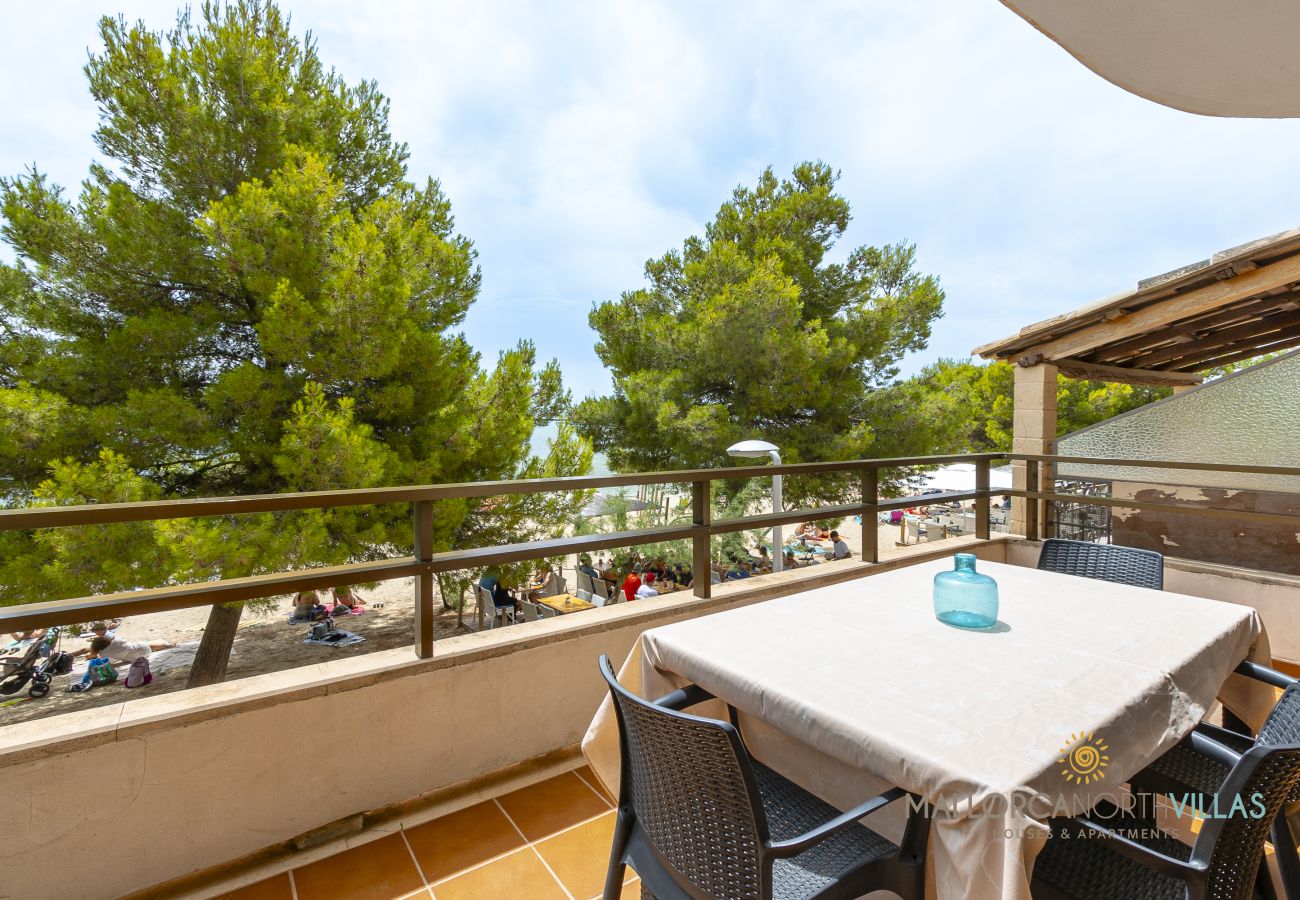 Ferienwohnung in Port de Pollença - Apartamento Voramar I: Primera Línea en Pine Walk Ferienwohnung in Port de Pollença - Apartamento Voramar I: Primera Línea en Pine Walk