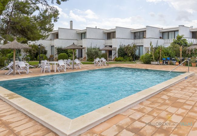 Apartment in Port de Pollença - Club del Sol 8: Acogedor Apartamento con Piscina Apartment in Port de Pollença - Club del Sol 8: Acogedor Apartamento con Piscina