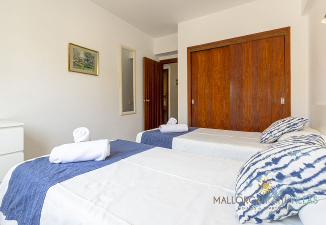 Apartment in Port de Pollença - Apartamento Voramar II: Primera Línea en Pine Walk Apartment in Port de Pollença - Apartamento Voramar II: Primera Línea en Pine Walk