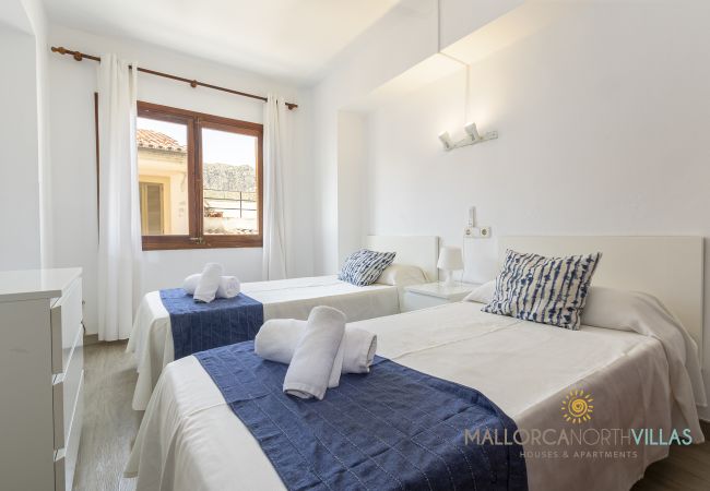 Apartment in Port de Pollença - Apartamento Voramar II: Primera Línea en Pine Walk Apartment in Port de Pollença - Apartamento Voramar II: Primera Línea en Pine Walk