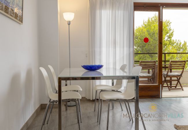Apartment in Port de Pollença - Apartamento Voramar II: Primera Línea en Pine Walk Apartment in Port de Pollença - Apartamento Voramar II: Primera Línea en Pine Walk