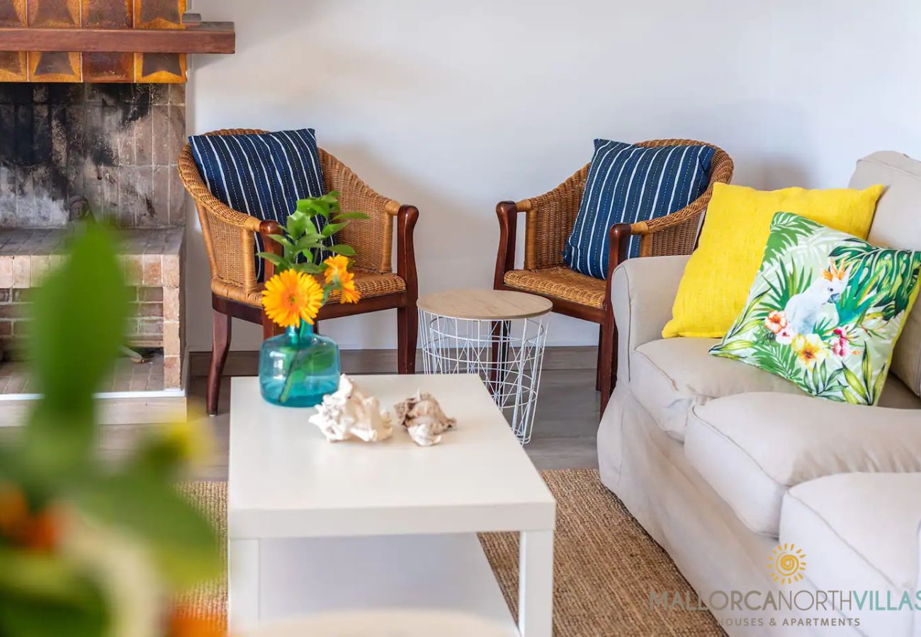 Apartment in Port de Pollença - Apartamento Voramar II: Primera Línea en Pine Walk Apartment in Port de Pollença - Apartamento Voramar II: Primera Línea en Pine Walk