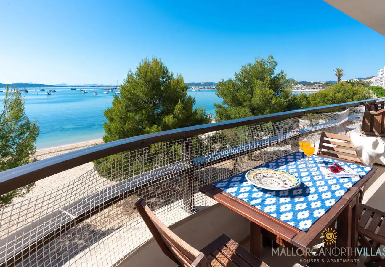 Apartment in Port de Pollença - Apartamento Voramar II: Primera Línea en Pine Walk Apartment in Port de Pollença - Apartamento Voramar II: Primera Línea en Pine Walk